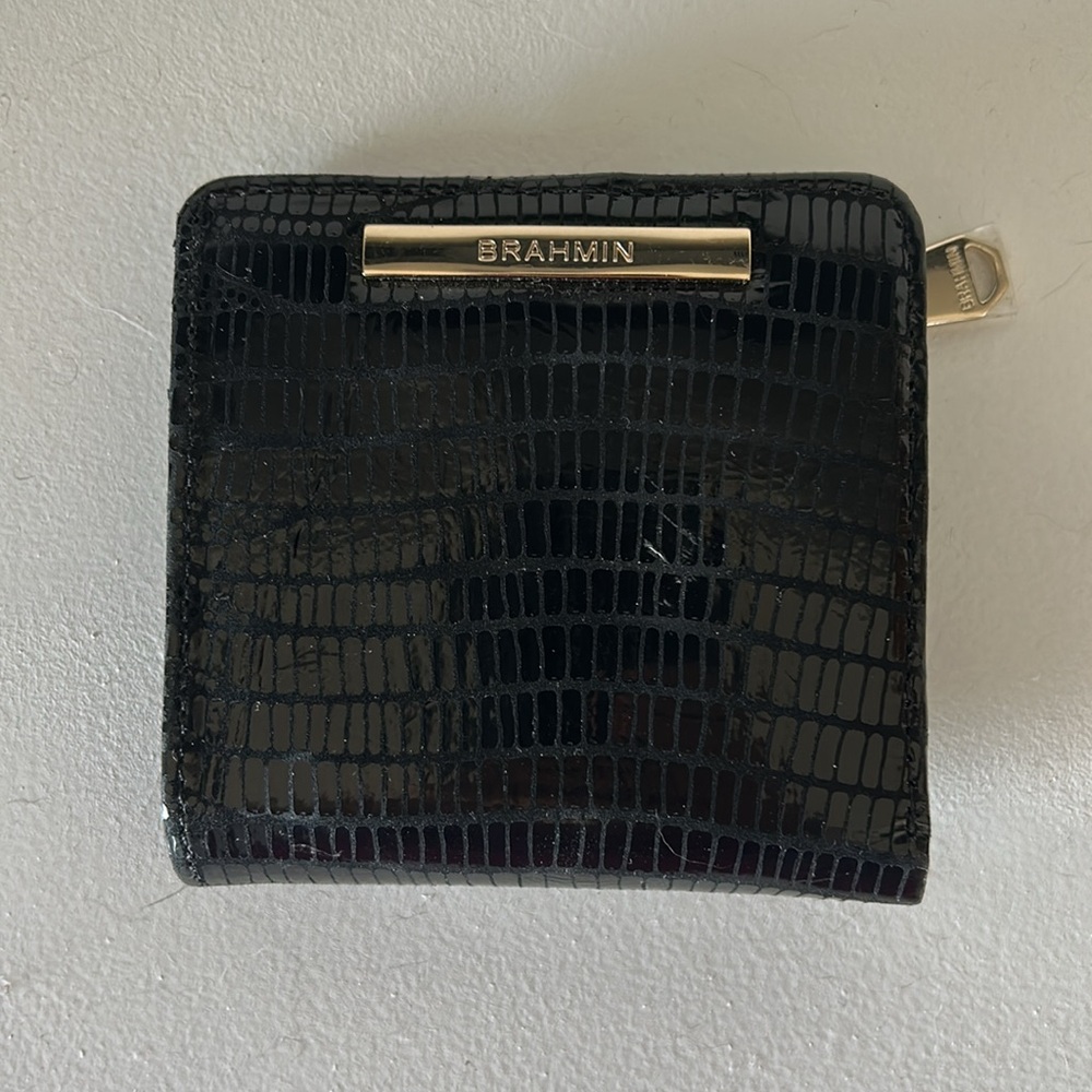 Brahmin Jane Black Andromeda Wallet in EUC